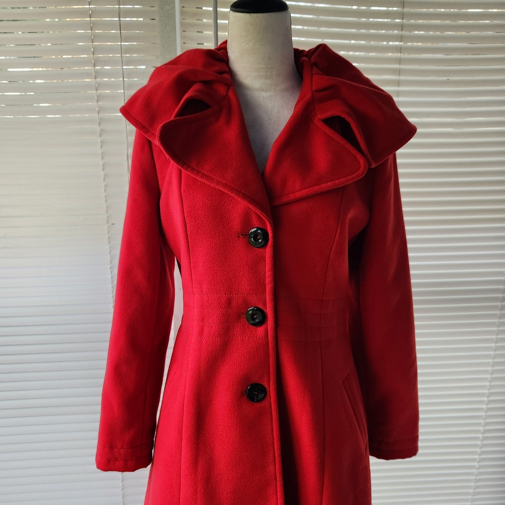 VENUS Vintage Red Trench Coat